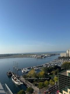 410-queens-quay-w-toronto-ontario-c12473562