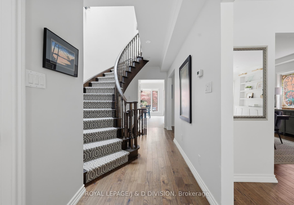 198-glenview-avenue-toronto-ontario-c12473738