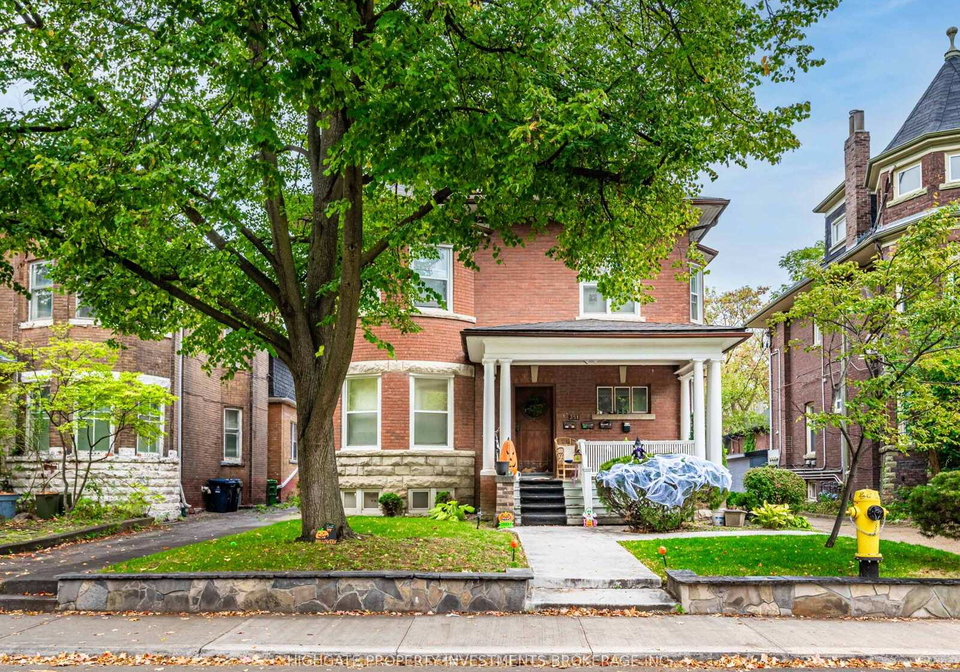 351-palmerston-boulevard-toronto-ontario-c12473748