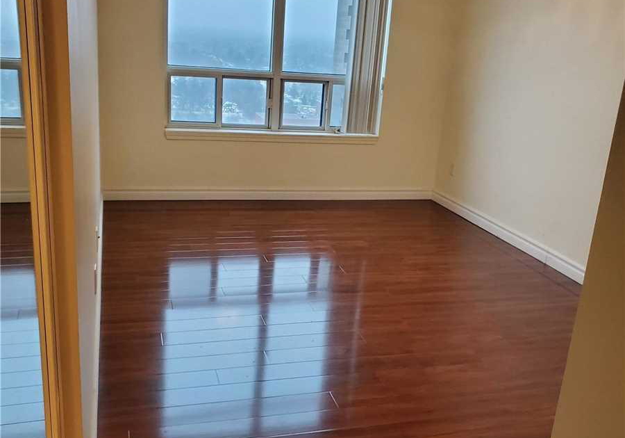 8-hillcrest-avenue-north-york-ontario-c12473861