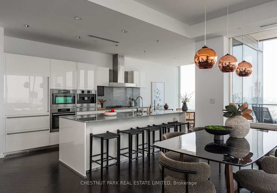 180-university-avenue-toronto-ontario-c12474136