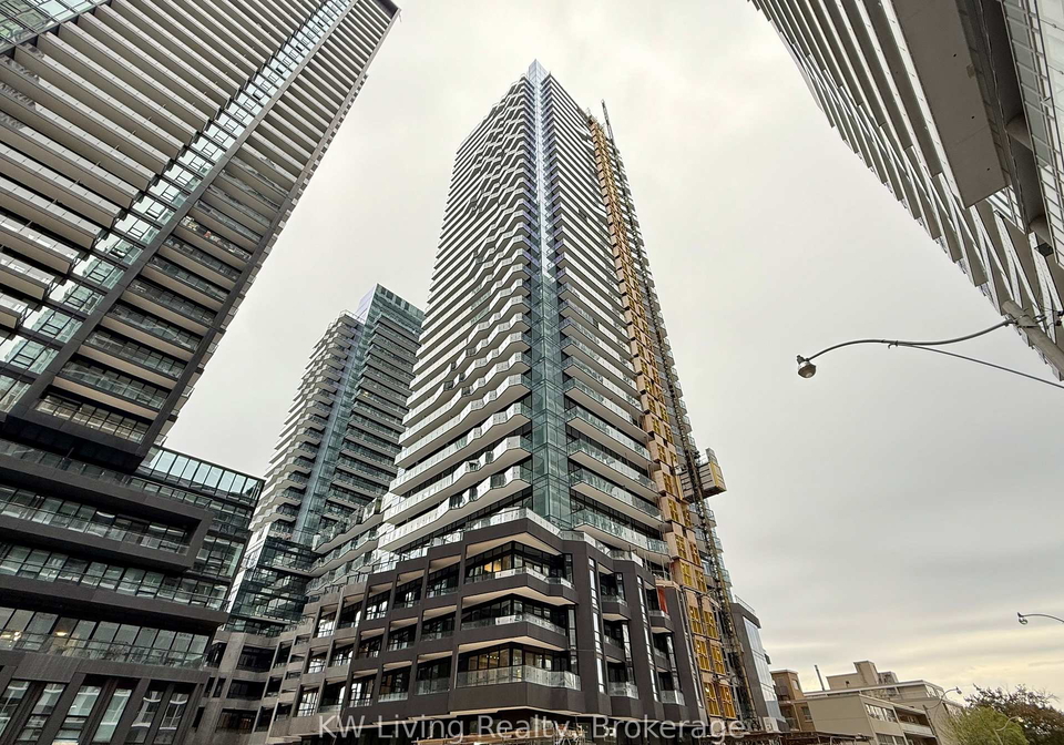 110-broadway-avenue-toronto-ontario-c12474254
