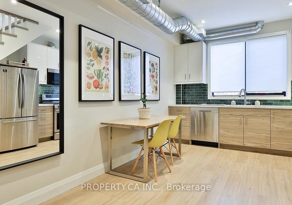 994-dundas-st-w-street-w-toronto-ontario-c12474300