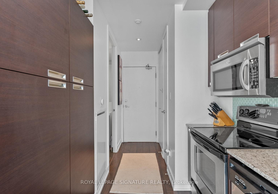 20-stewart-street-toronto-ontario-c12474633