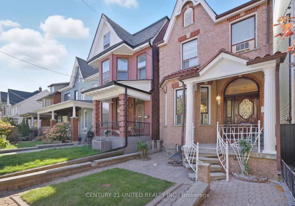 226-palmerston-avenue-toronto-ontario-c12474713