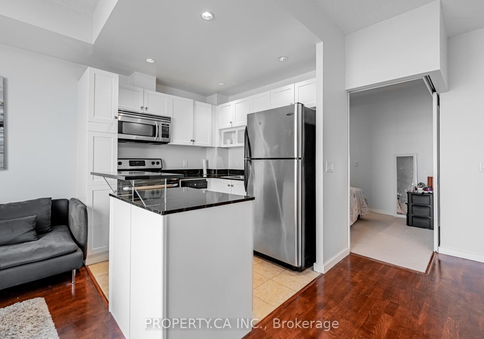 218-queens-quay-w-toronto-ontario-c12474715