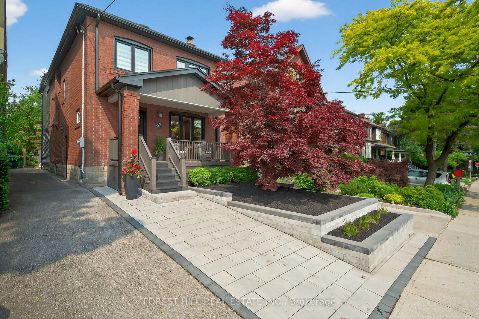 82-pinewood-avenue-toronto-ontario-c12474722