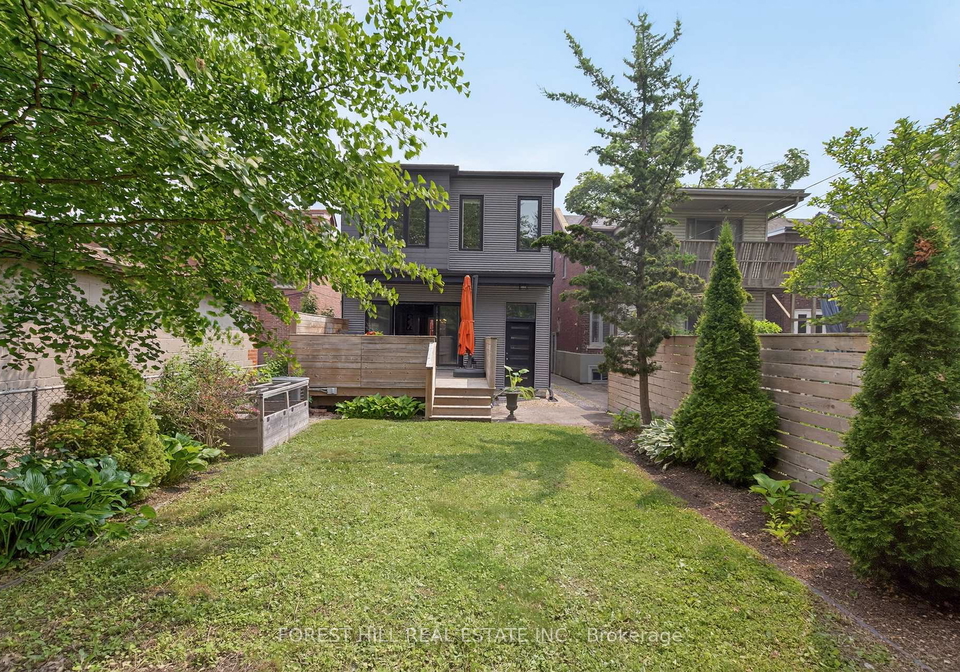 82-pinewood-avenue-toronto-ontario-c12474722