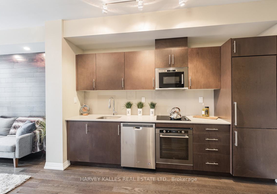 460-adelaide-street-e-toronto-ontario-c12475015