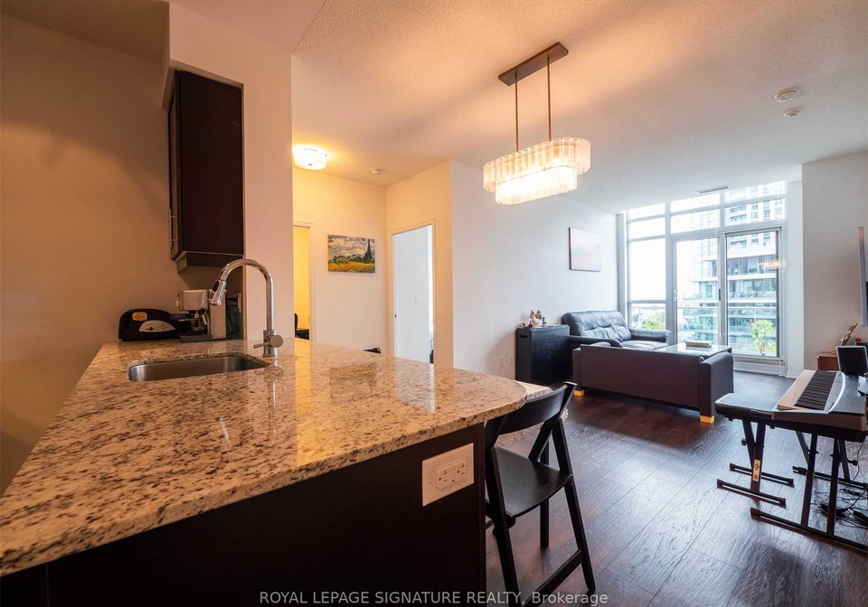 35-bastion-street-toronto-ontario-c12475200
