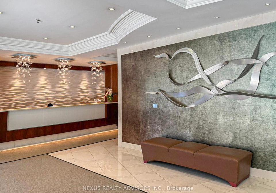 300-bloor-street-e-toronto-ontario-c12475243