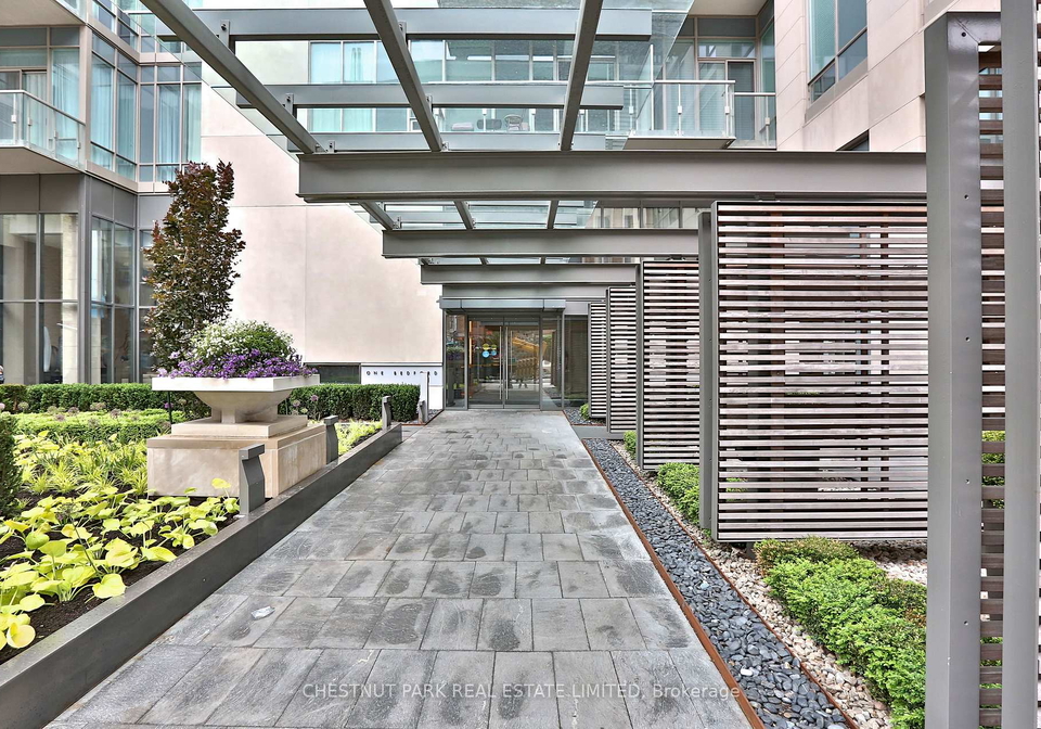 1-bedford-road-toronto-ontario-c12475275