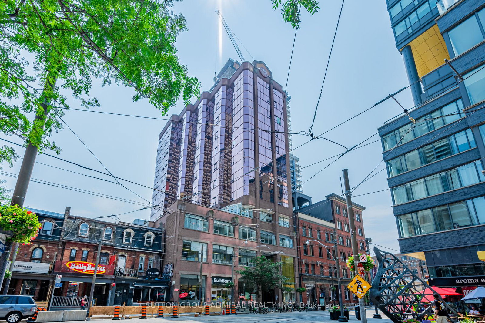393-king-street-w-toronto-ontario-c12475339