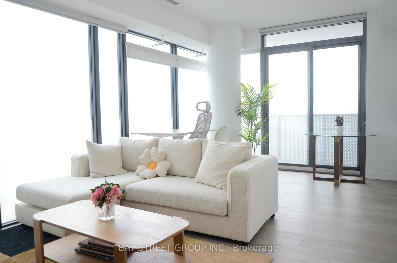 20-lombard-street-toronto-ontario-c12475401