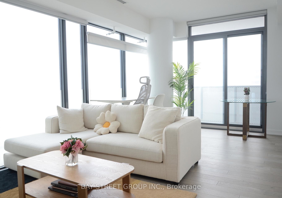 20-lombard-street-toronto-ontario-c12475401