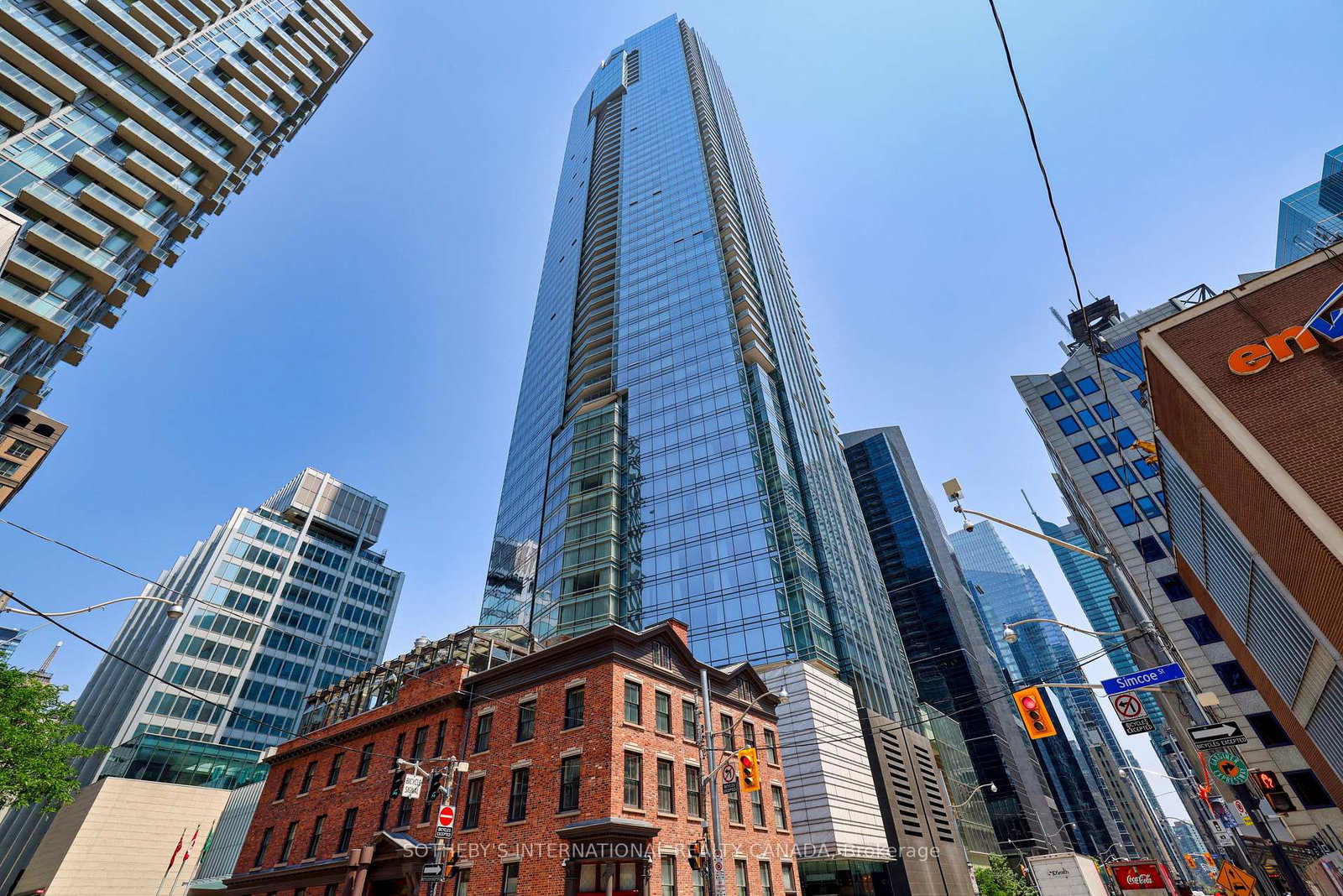 180-university-avenue-toronto-ontario-c12475475