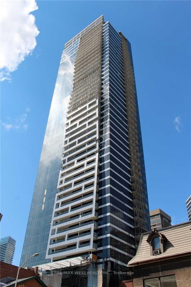 5-st-joseph-street-toronto-ontario-c12475477