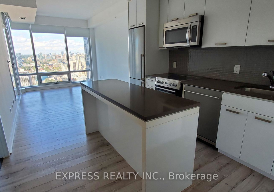 295-adelaide-street-w-toronto-ontario-c12475481