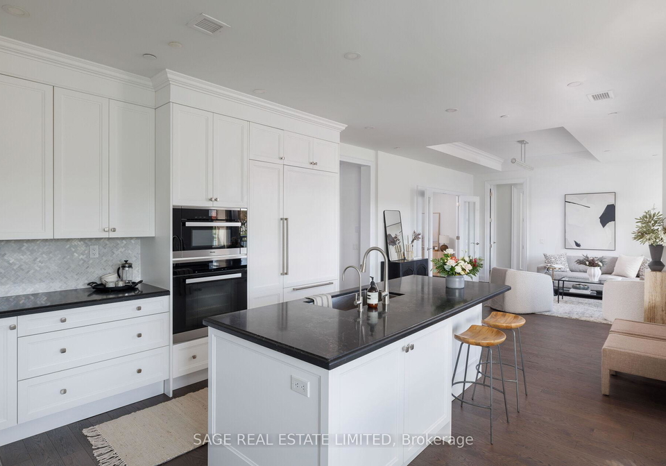 1900-bayview-avenue-north-york-ontario-c12475644