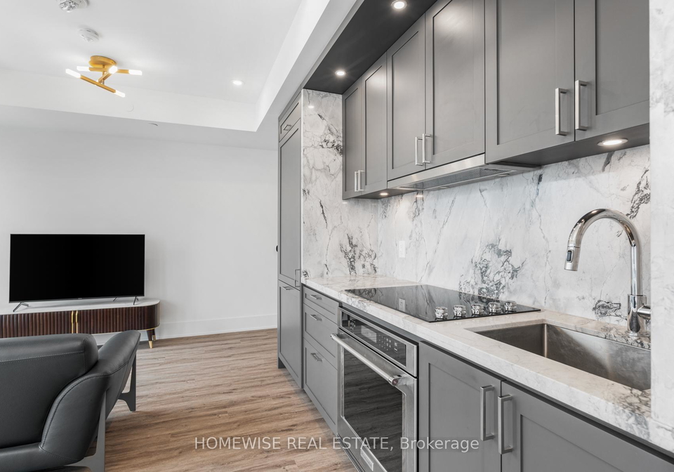470-front-street-w-toronto-ontario-c12475763