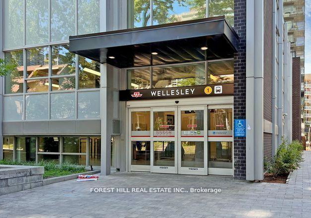 17-dundonald-street-toronto-ontario-c12475864