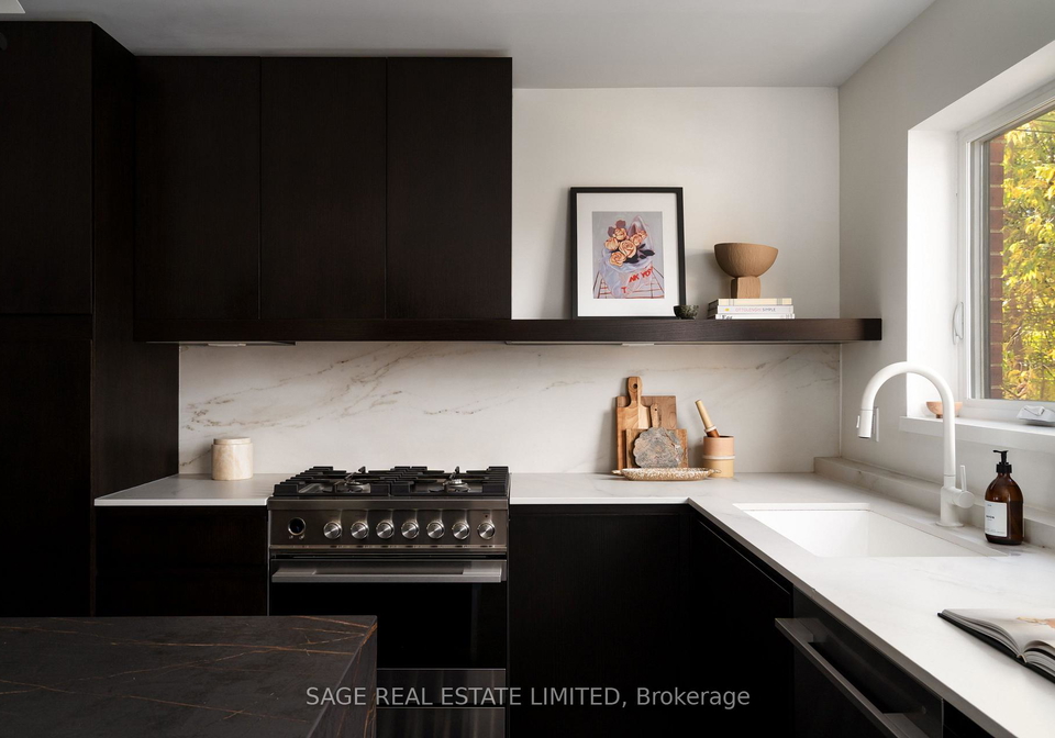276-oakwood-avenue-toronto-ontario-c12475948