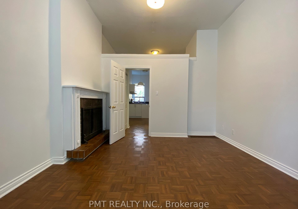 202-gerrard-street-e-toronto-ontario-c12476023