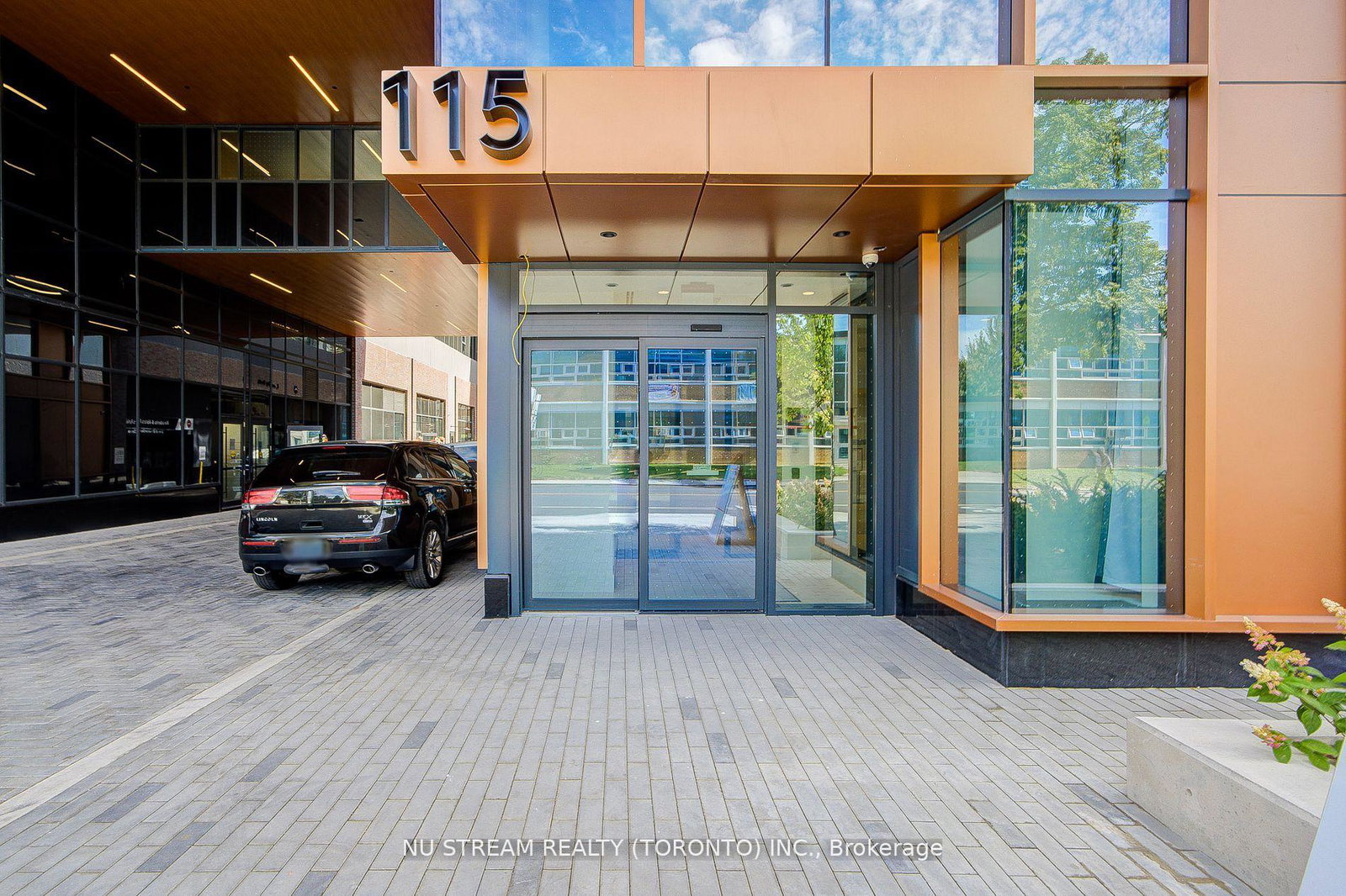 115-denison-avenue-toronto-ontario-c12476232