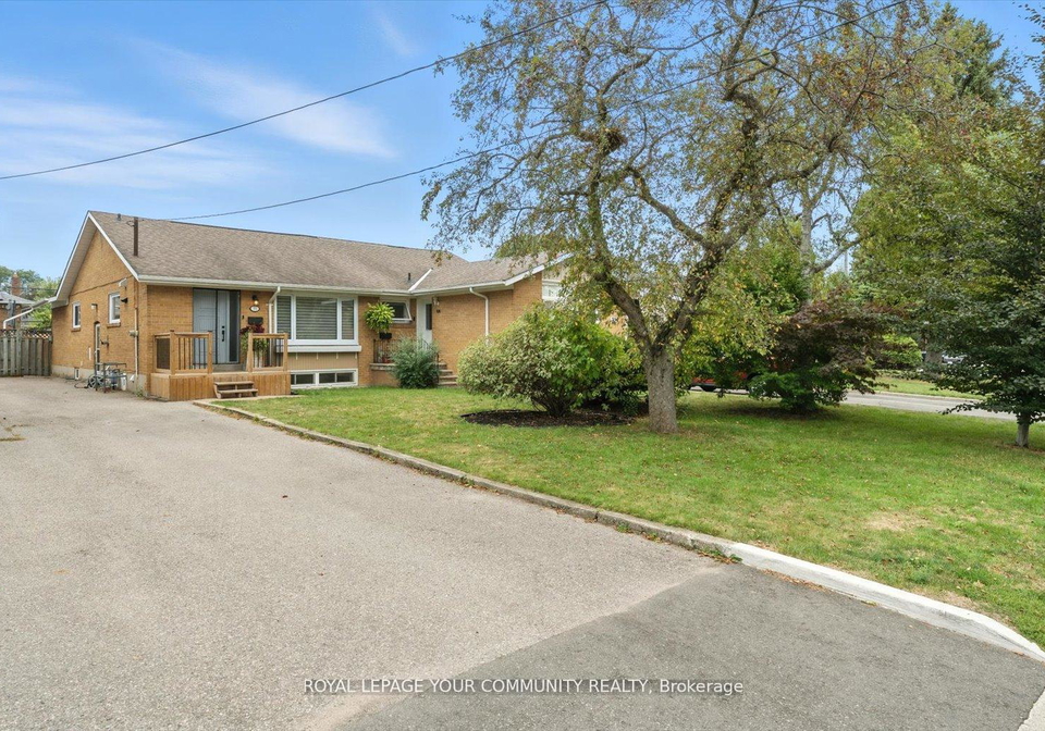 33-murellen-crescent-north-york-ontario-c12476554