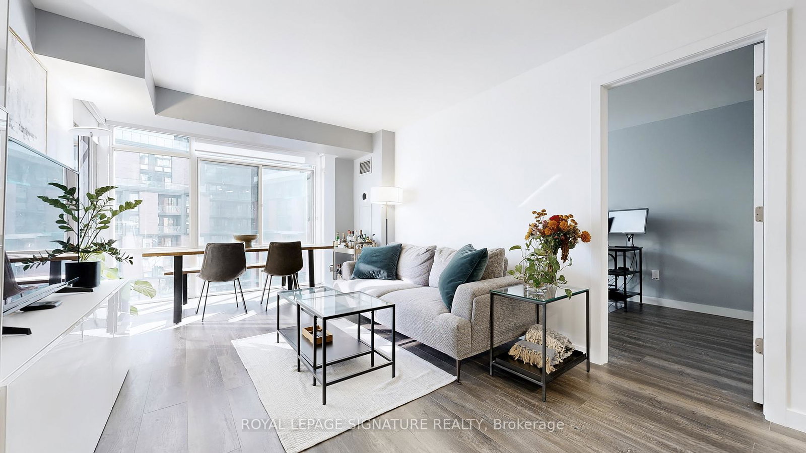 39-parliament-street-toronto-ontario-c12476648
