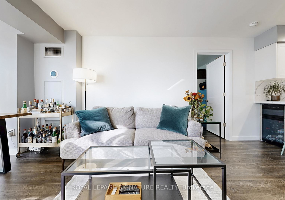 39-parliament-street-toronto-ontario-c12476648