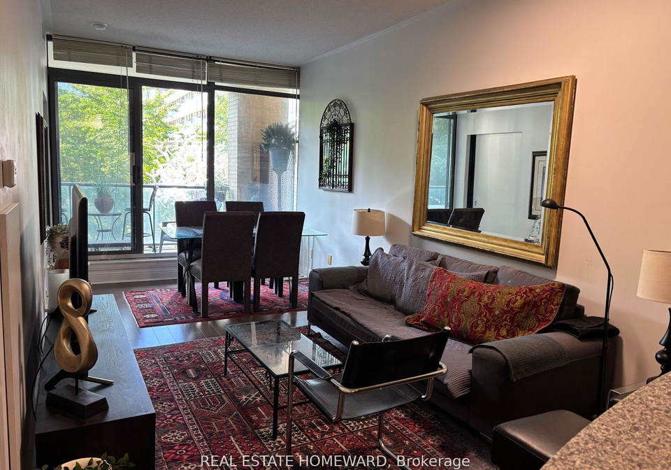 18-yorkville-avenue-toronto-ontario-c12476767