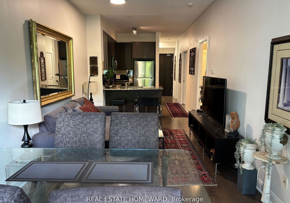 18-yorkville-avenue-toronto-ontario-c12476767