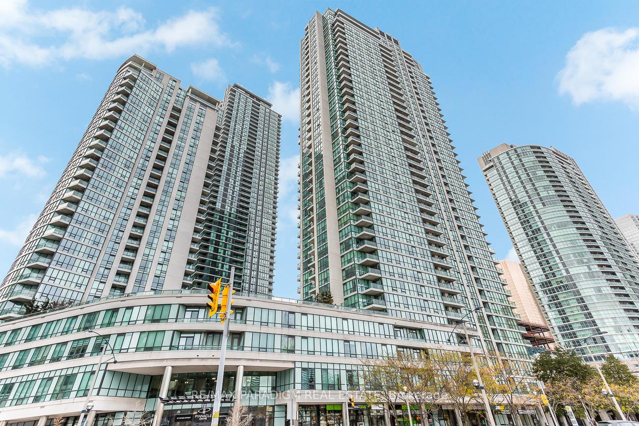 16-yonge-street-toronto-ontario-c12476816