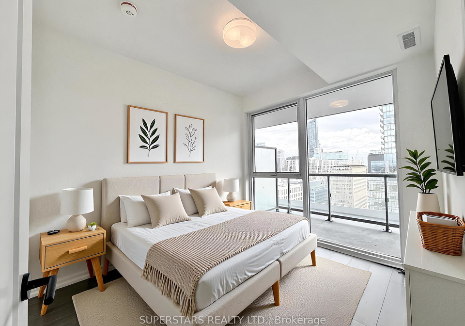 280-dundas-street-w-toronto-ontario-c12476826