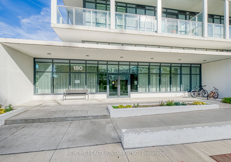 180-fairview-mall-drive-north-york-ontario-c12476906