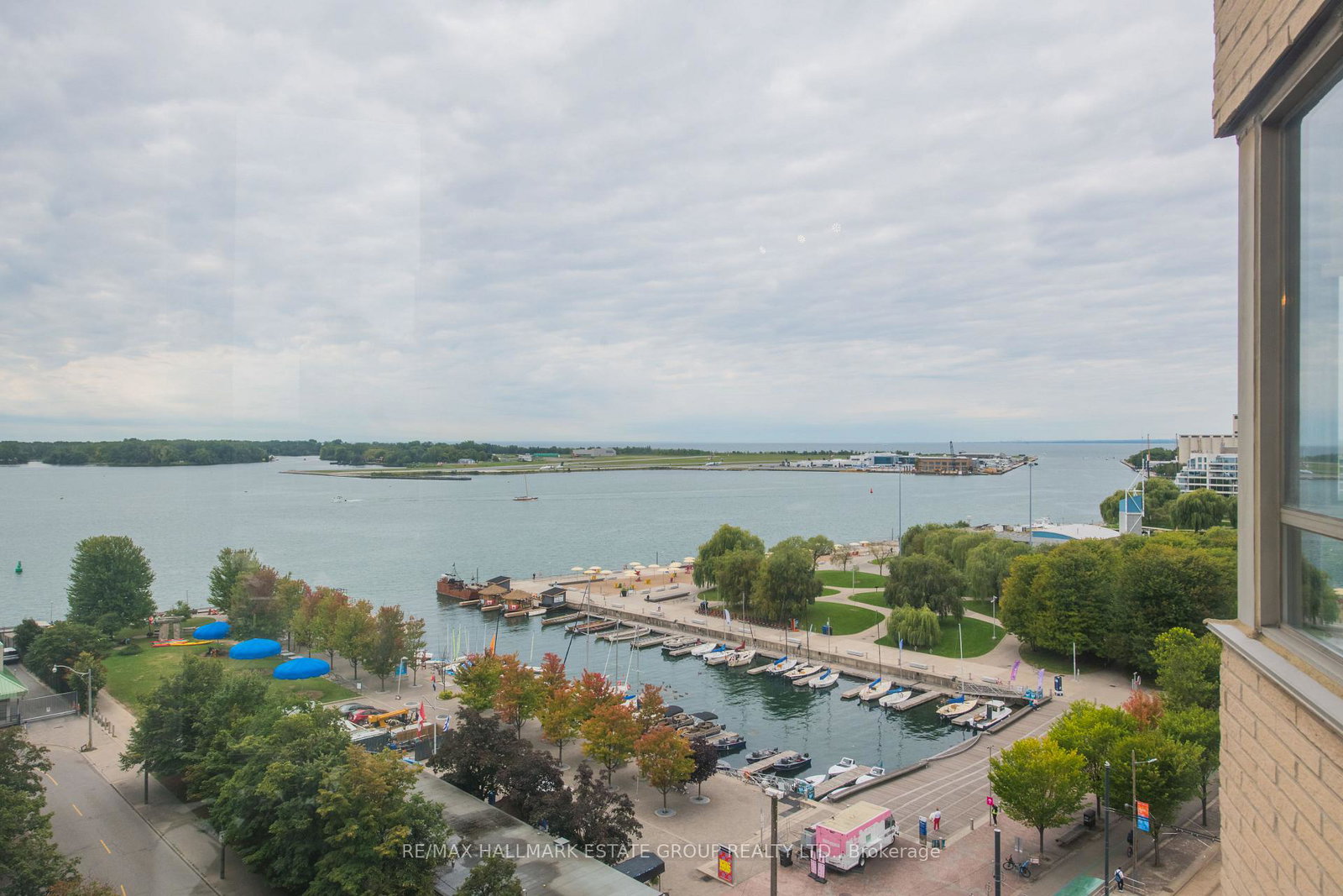 270-queens-quay-w-toronto-ontario-c12477025