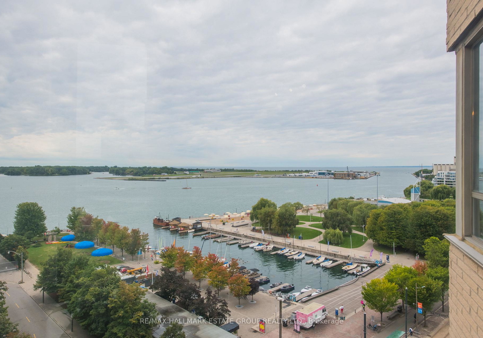 270-queens-quay-w-toronto-ontario-c12477025
