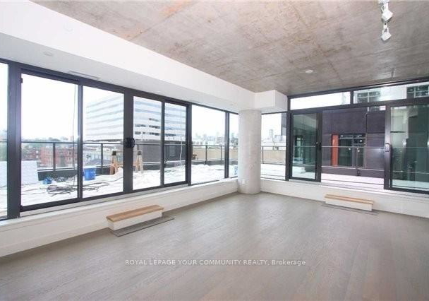 111-bathurst-street-toronto-ontario-c12477056