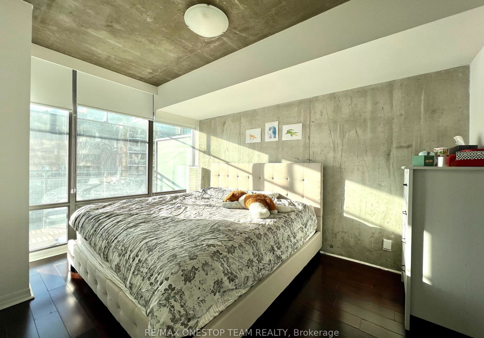 22-wellesley-street-e-toronto-ontario-c12477284