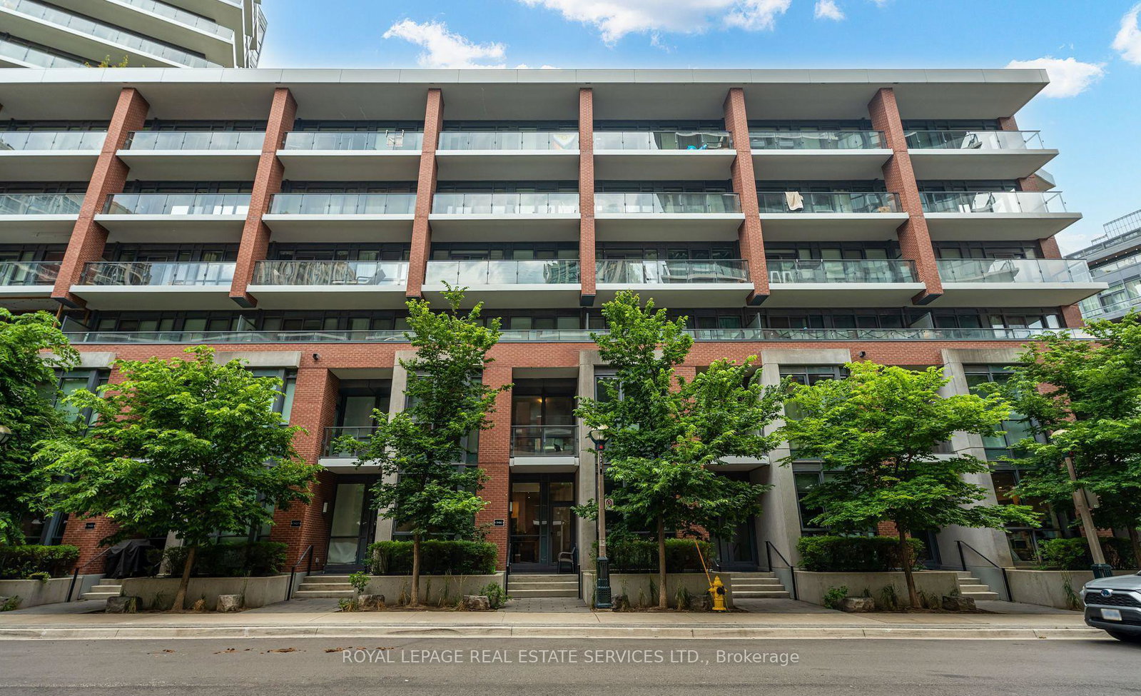 36-bruyeres-mews-toronto-ontario-c12477335
