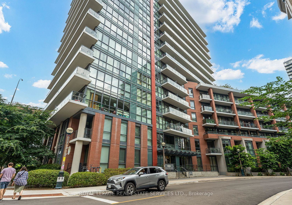 36-bruyeres-mews-toronto-ontario-c12477335