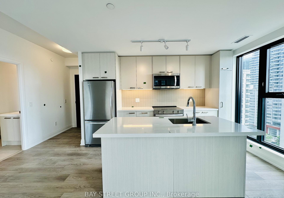 20-soudan-avenue-toronto-ontario-c12477356