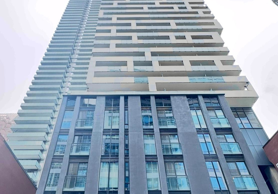 25-richmond-street-toronto-ontario-c12477455