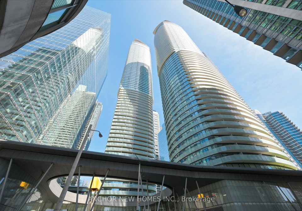 12-york-street-toronto-ontario-c12477529