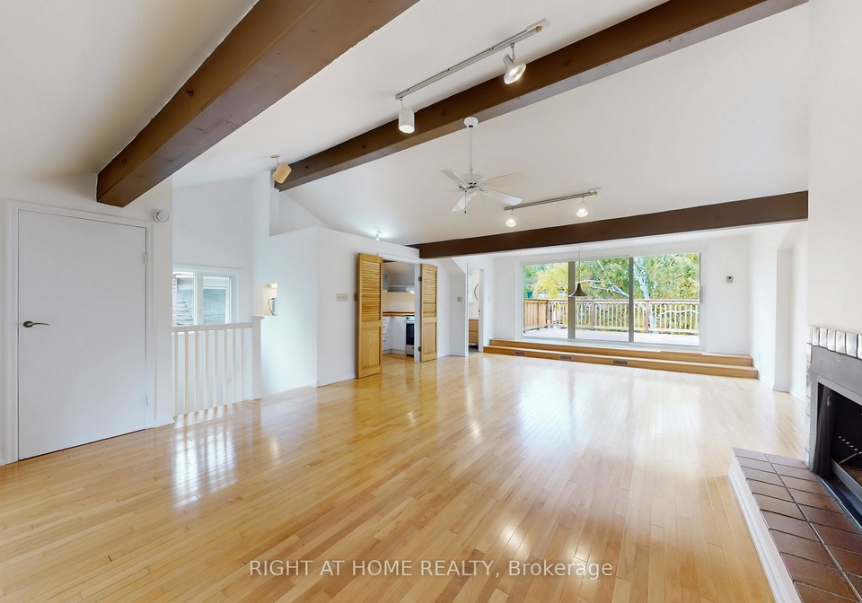 20-mcmaster-avenue-toronto-ontario-c12477670