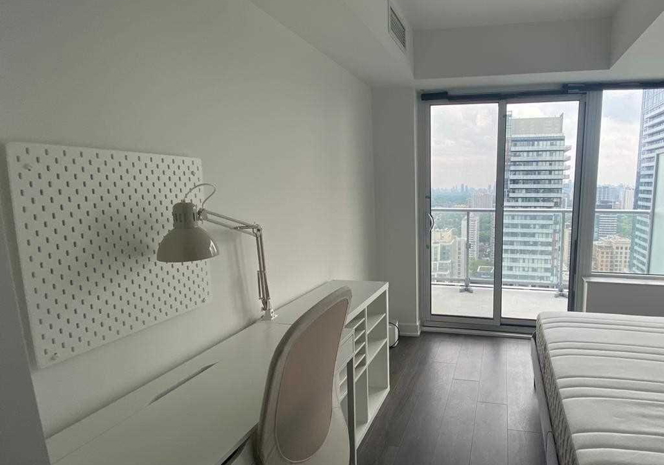 195-redpath-avenue-toronto-ontario-c12477974
