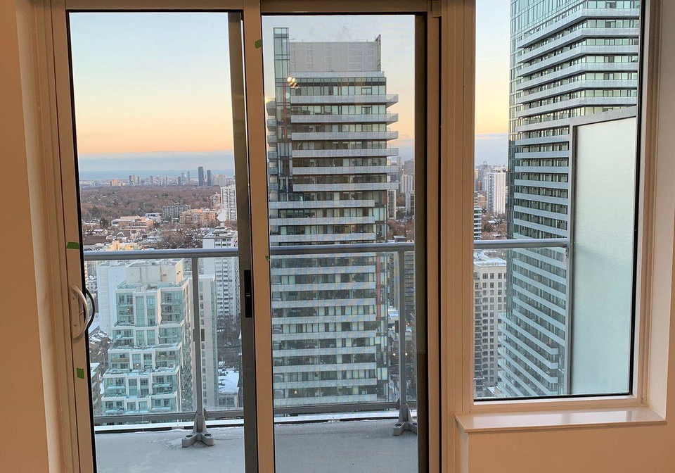 195-redpath-avenue-toronto-ontario-c12477974