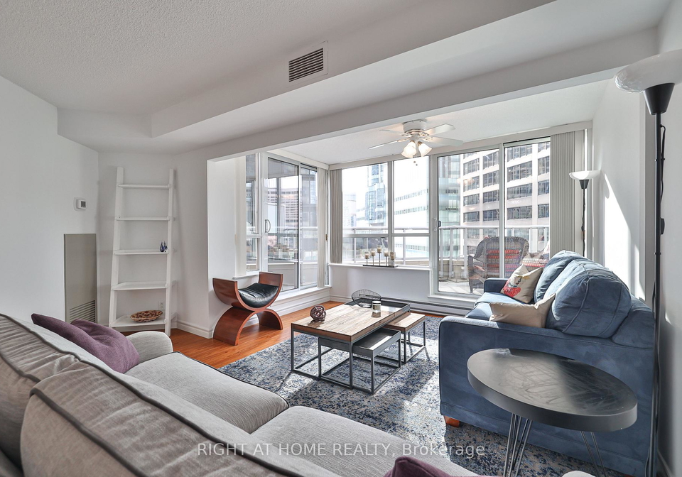 711-bay-street-s-toronto-ontario-c12478131