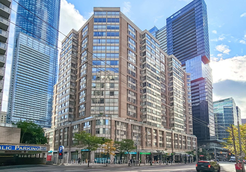 711-bay-street-s-toronto-ontario-c12478131